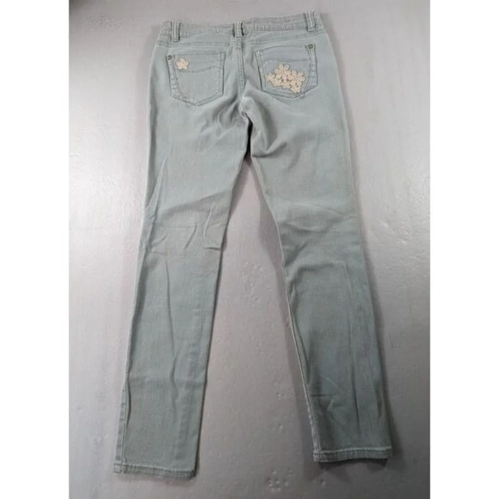 Y2K Hot Kiss Skinny Lily Jeans Womens Sz 7 Light Green Floral Embroider Stretch